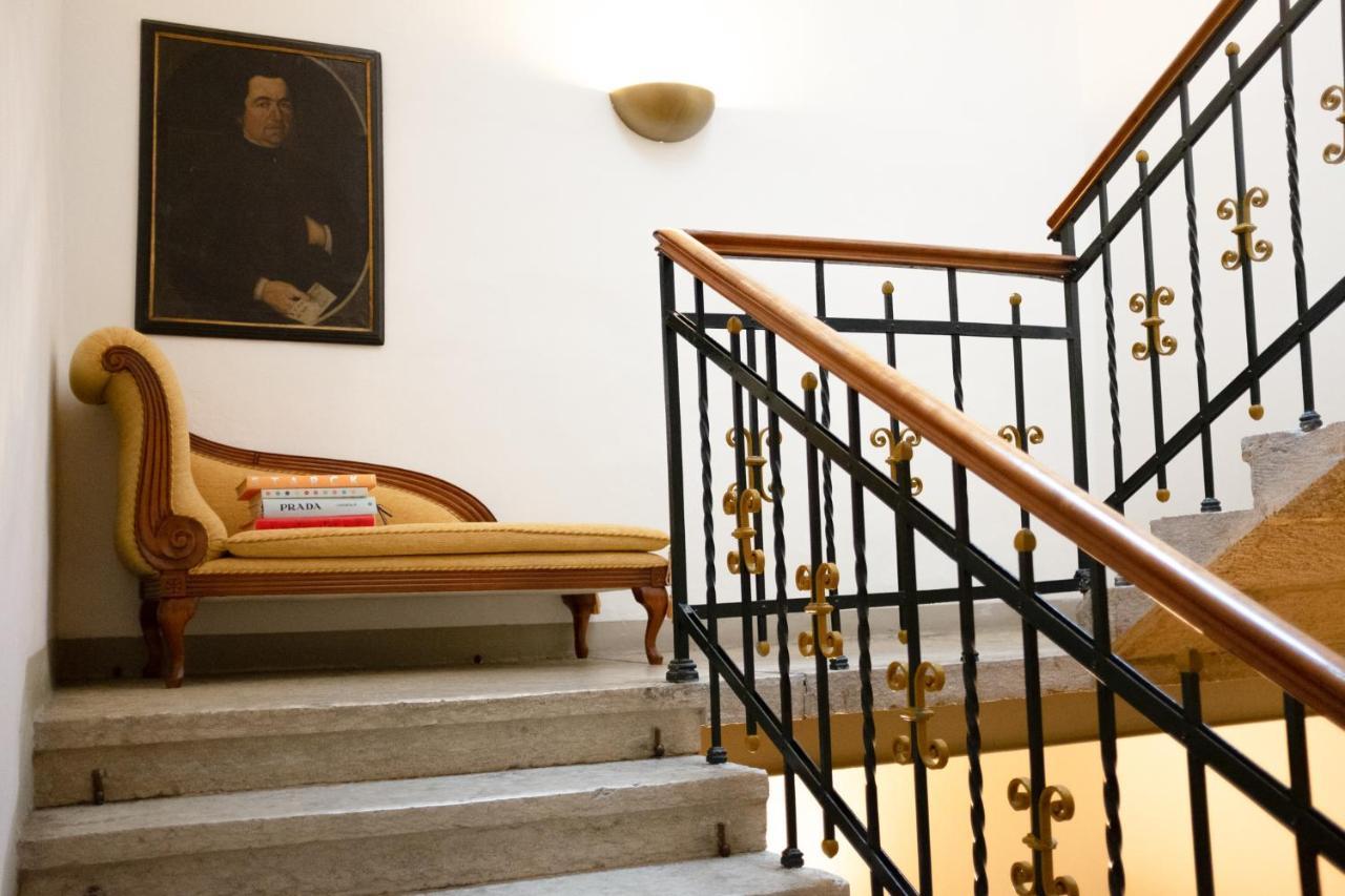 Weisses Roessl Hotell Caldaro Eksteriør bilde